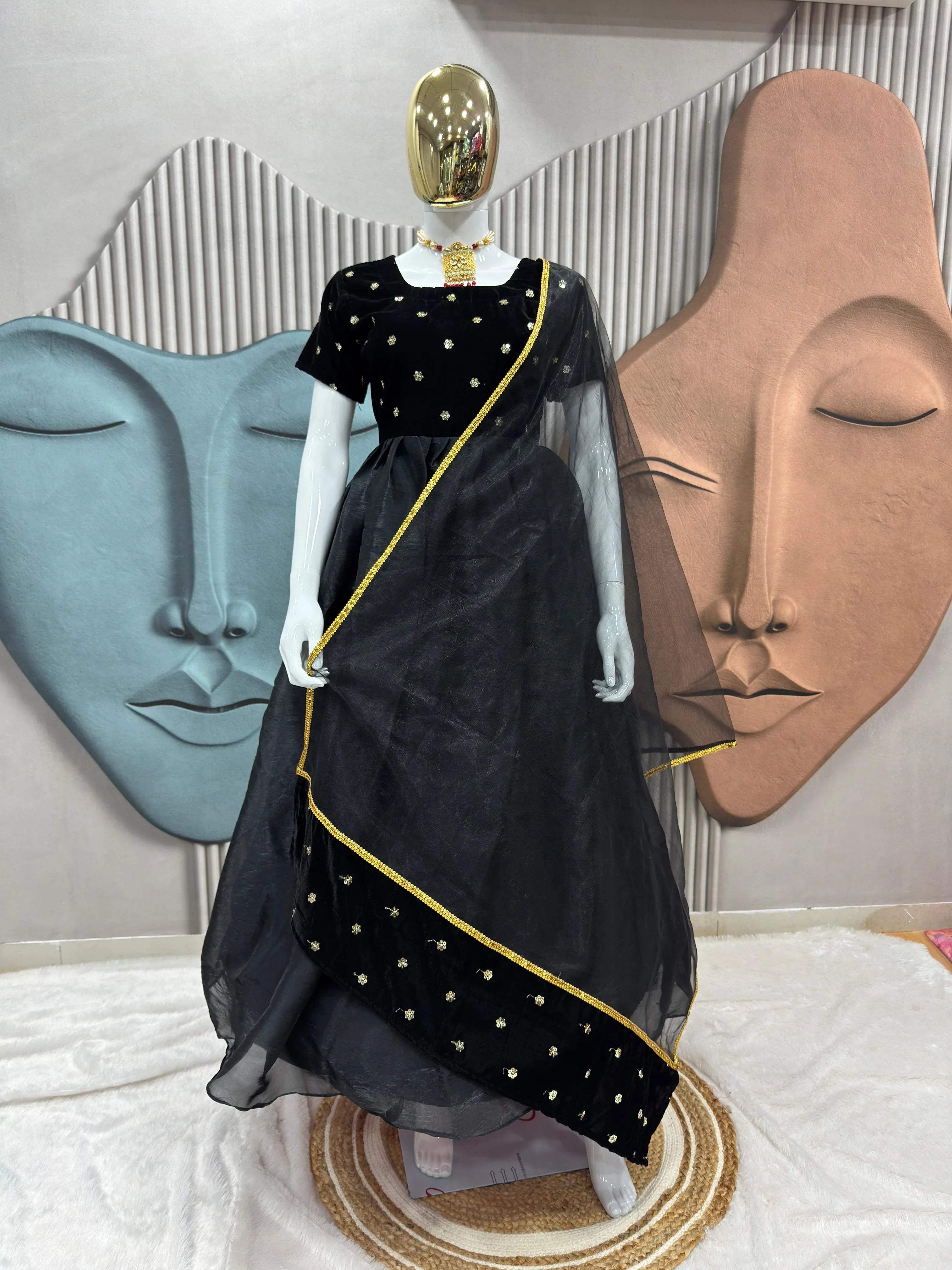 Lavanya - Indianstree