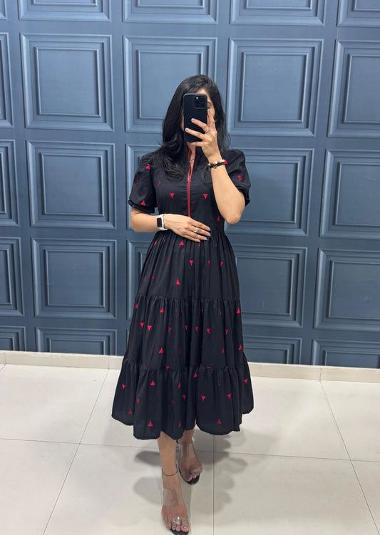 Adhyaa - Indianstree