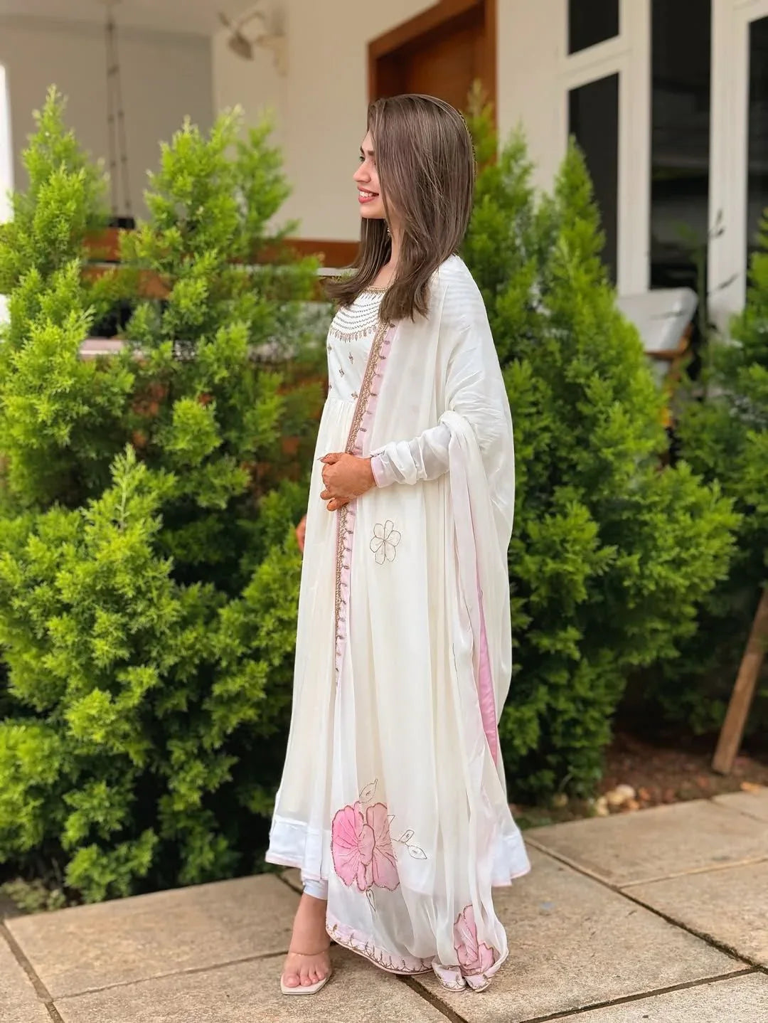 Anika - Indianstree