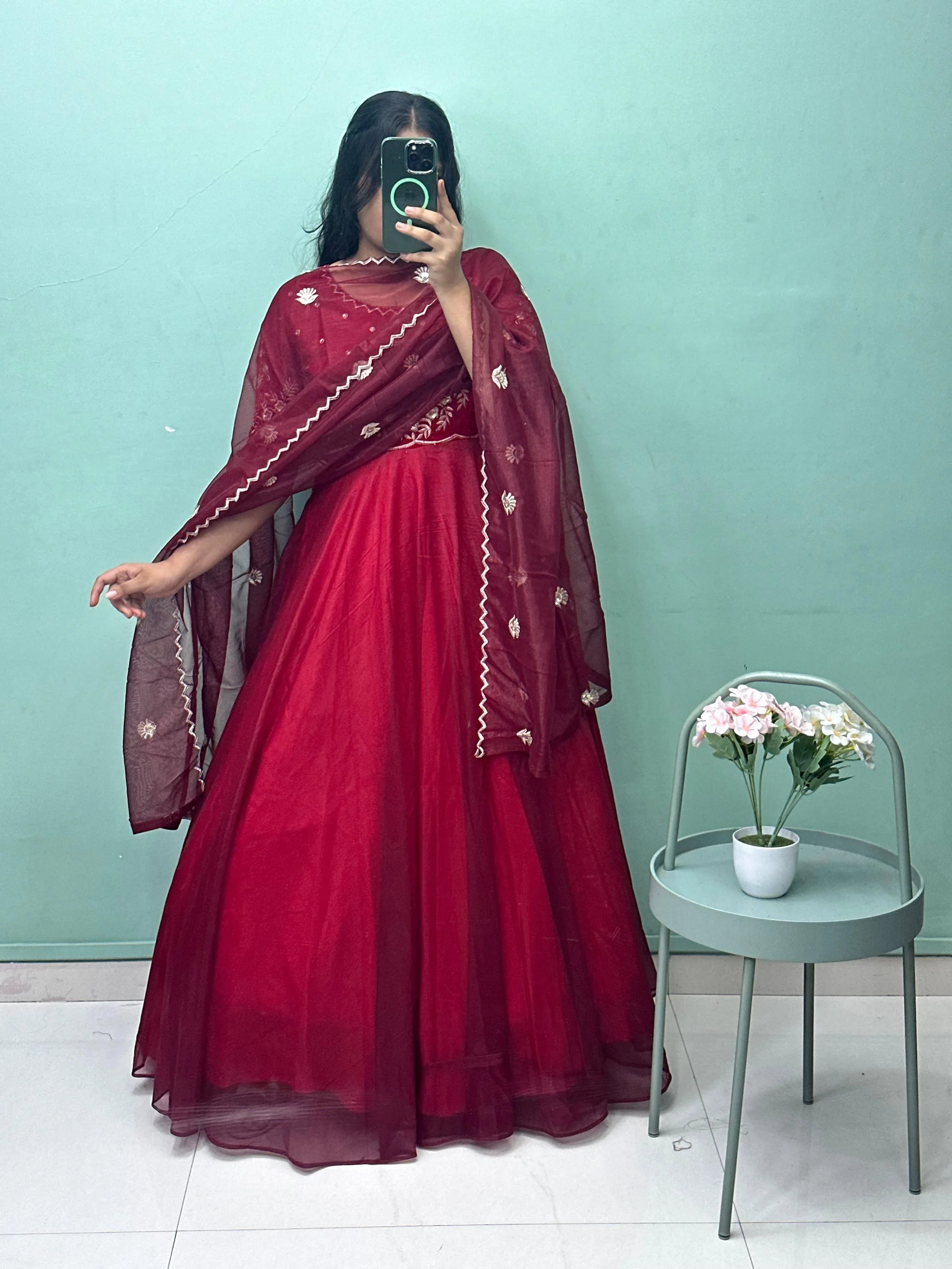 SONIYA - Indianstree