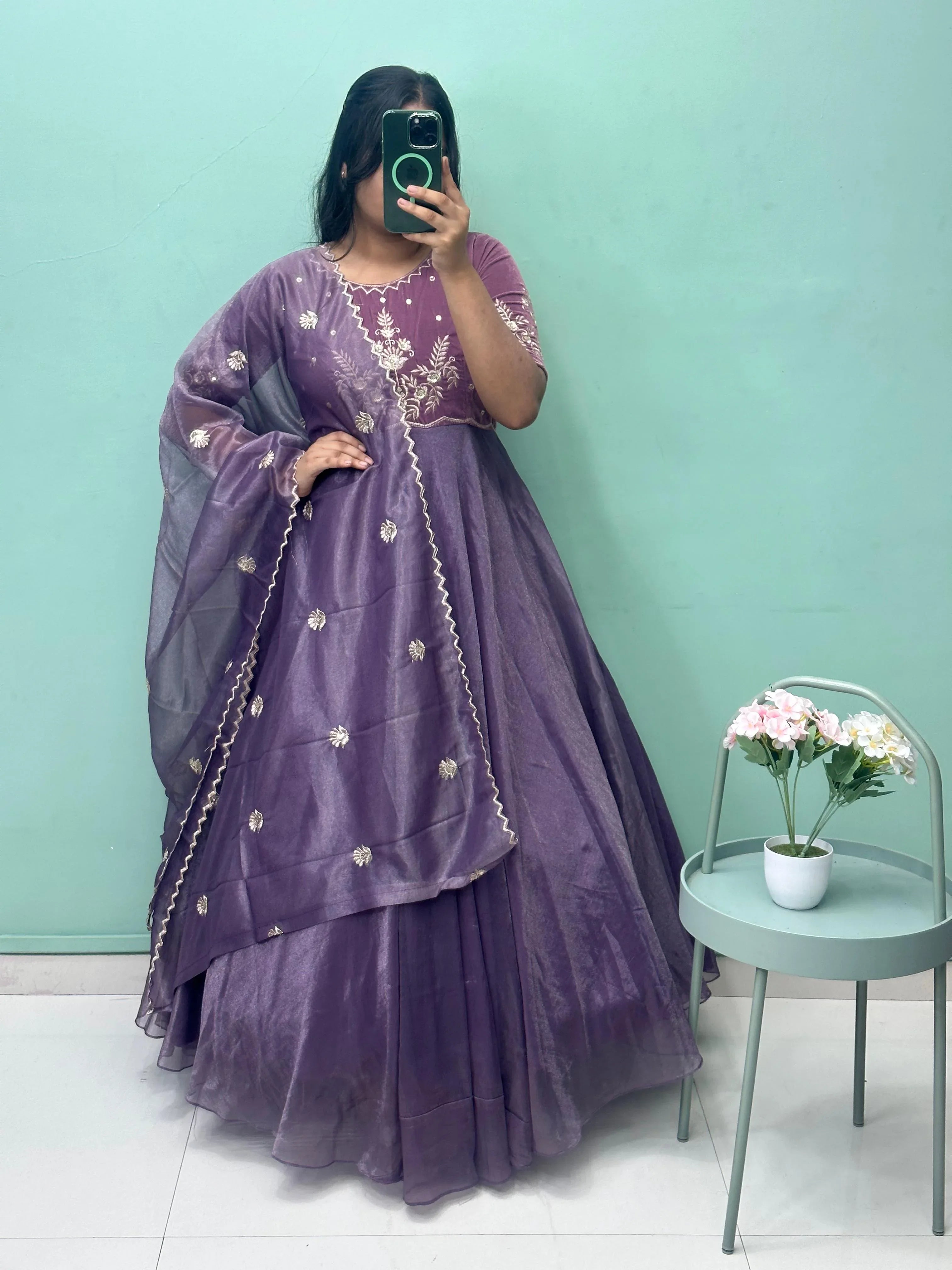 SONIYA - Indianstree