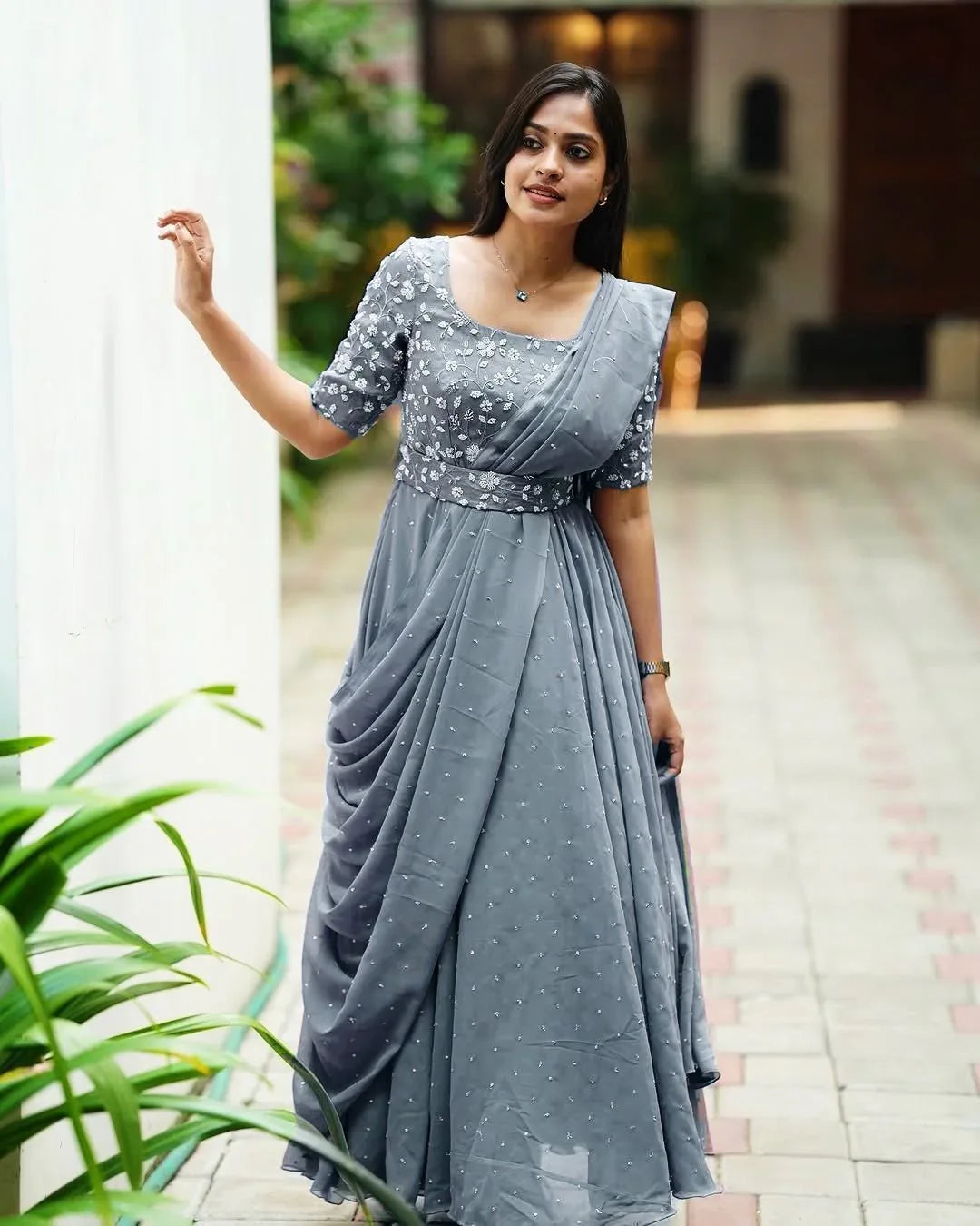 Aradhana - Indianstree