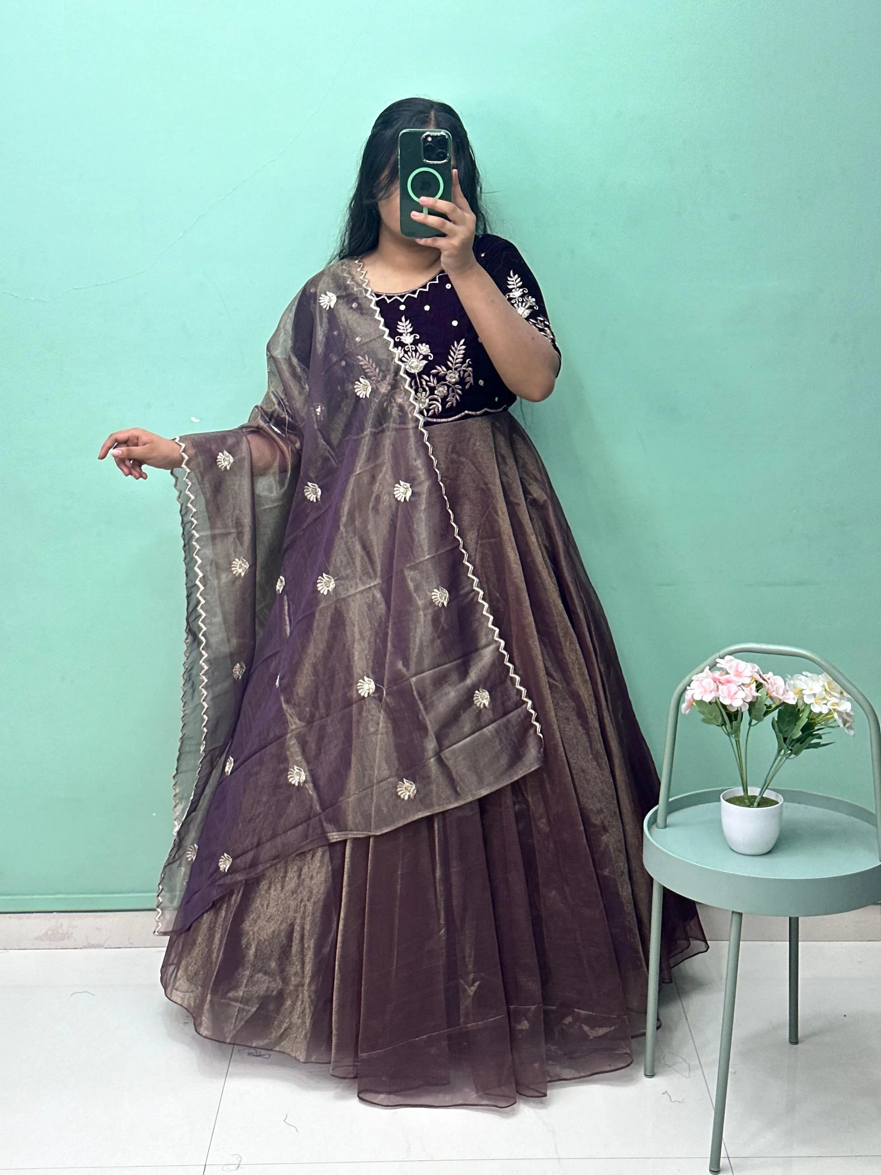 SONIYA - Indianstree