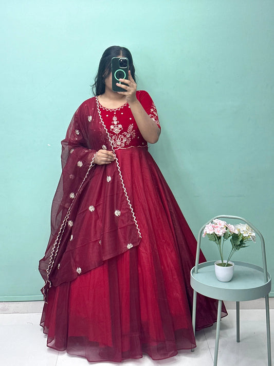 SONIYA - Indianstree