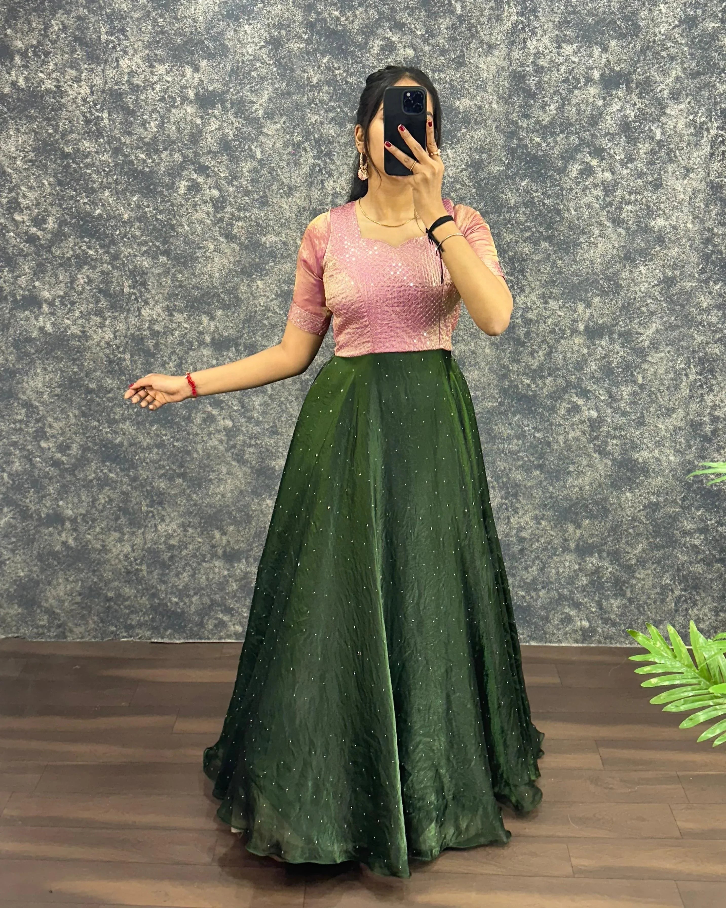 Yazhini - Indianstree