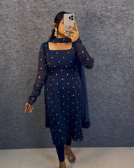 Aadarshini