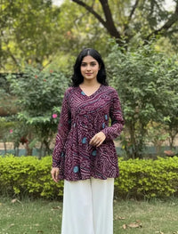 Meena - Indianstree
