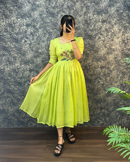 Monica - Indianstree