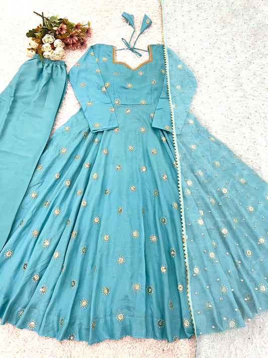 Saisha - Indianstree