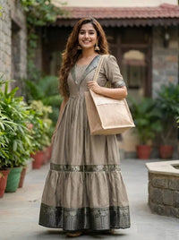 Sindhu - Indianstree