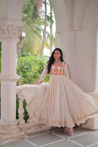 Tanvi - Indianstree
