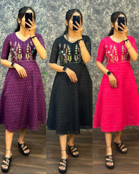 Aakshi - Indianstree