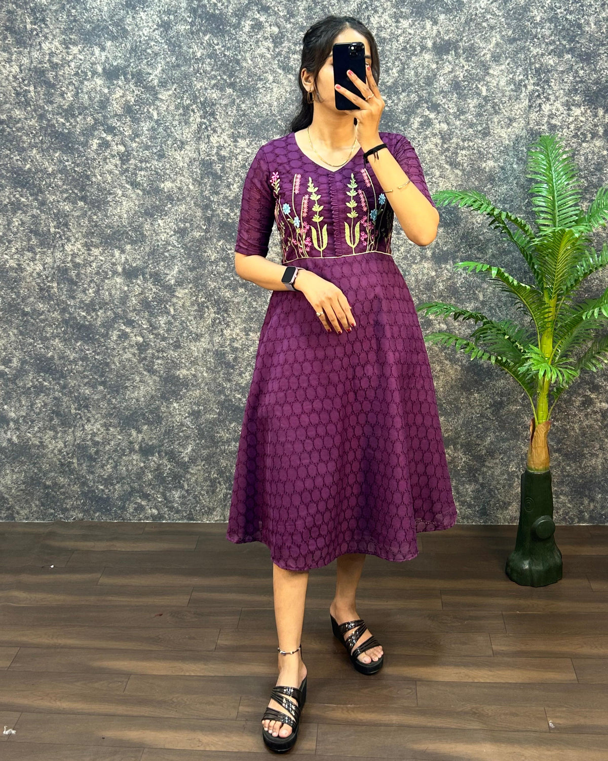 Aakshi