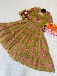 Aarthika - Indianstree