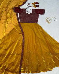 Yazhini - Indianstree