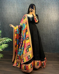 Surabhi - Indianstree
